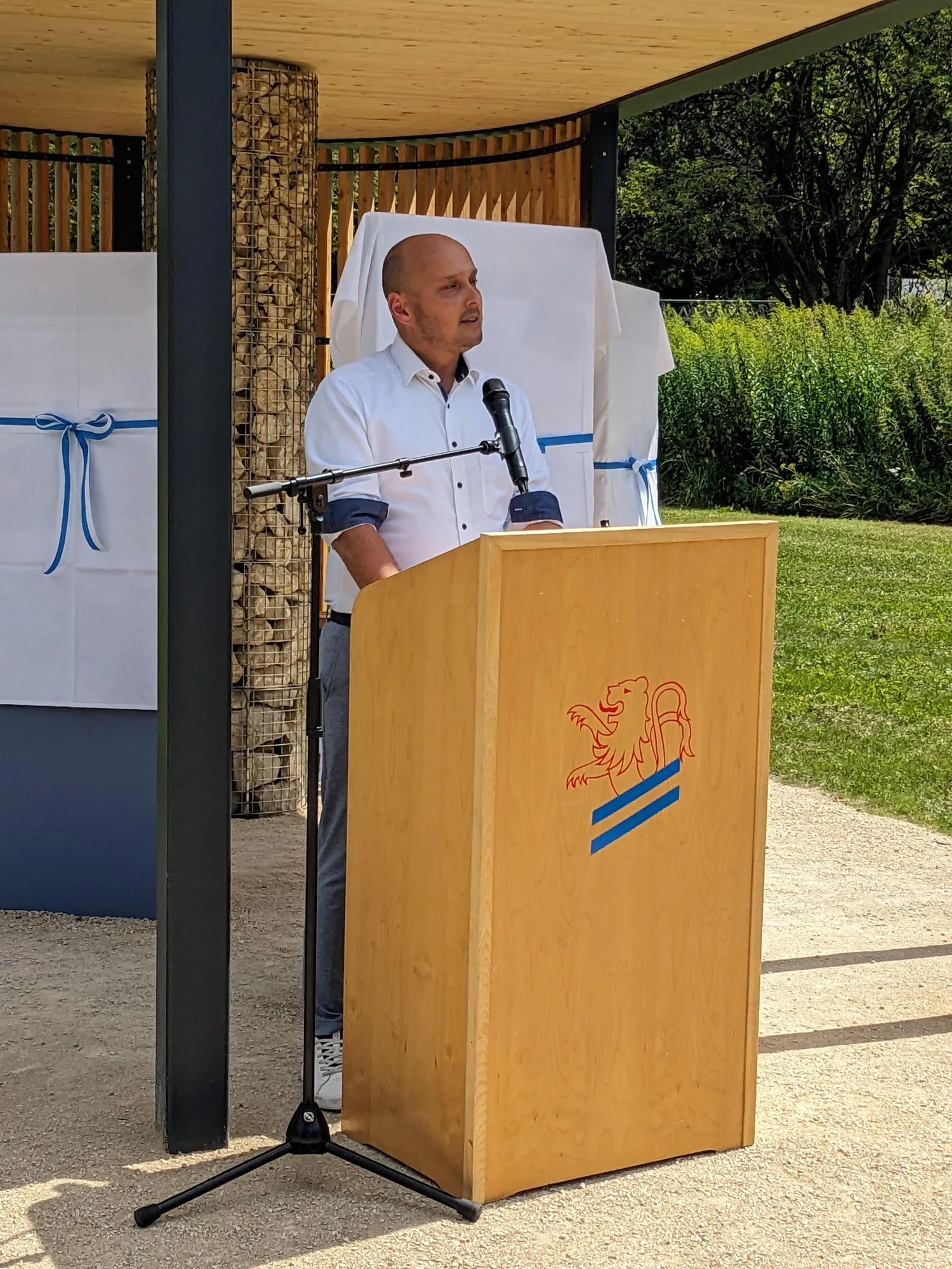 Rede des Bürgermeisters Stärk zur Eröffnung des Info-Points zur Donauversickerung